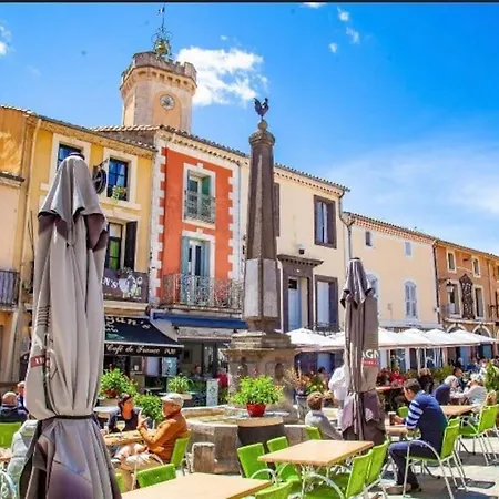 4 Pers Avec Climatisation Proche Plages - V0727 *